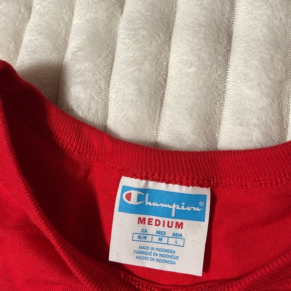 Champion Red Cropped Tee | Size Medium - Picture 3 of 4